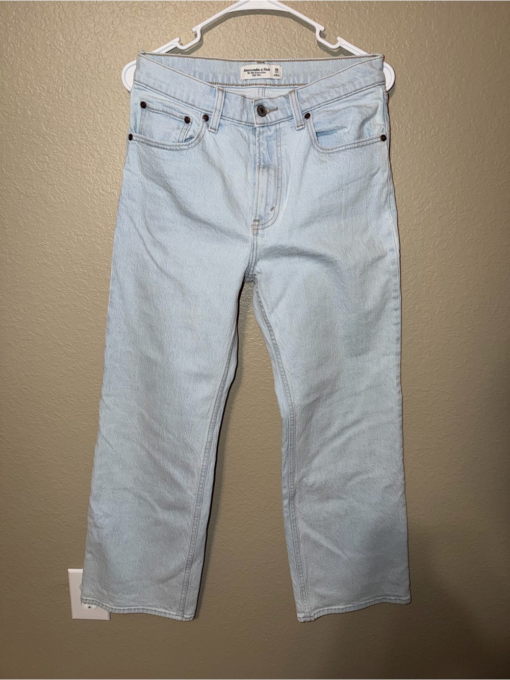 Abercrombie & Fitch Light Blue Relaxed Jeans